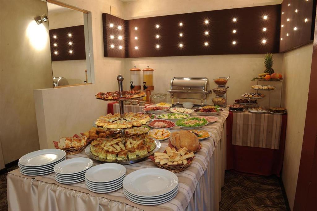 Klub Satelit Zlatibor Bed & Breakfast エクステリア 写真